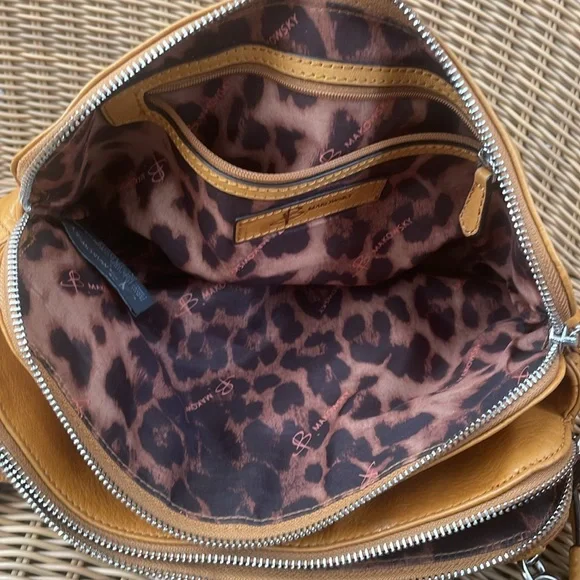 B Makowsky yellow Purse Womens Leather Glove Soft SATC Silver Hardware Bohemian - Picture 8 of 13